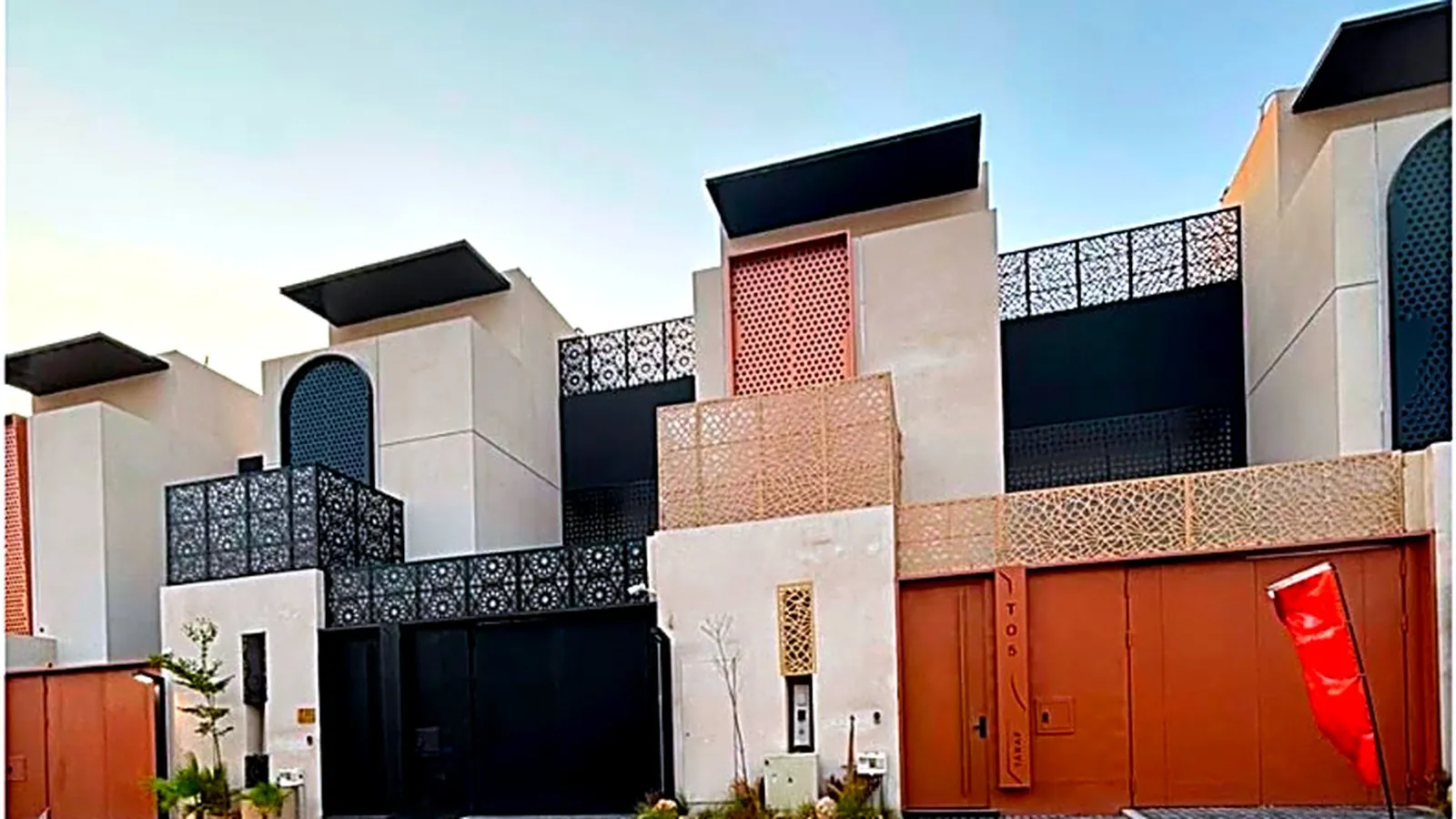 مشروع سواتر قص ليزر لواجهات فلل سكنية في الرياض